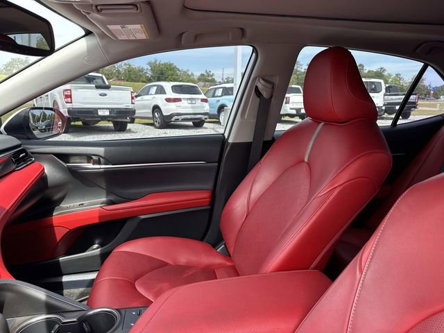 Used 2021 Toyota Camry XSE FWD image 15