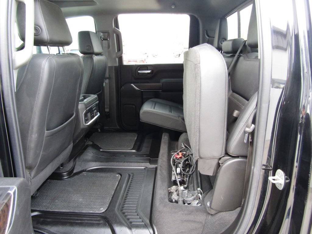 Used 2023 GMC Sierra 2500 Denali w/ Denali Black Diamond Edition AWD/4WD image 43