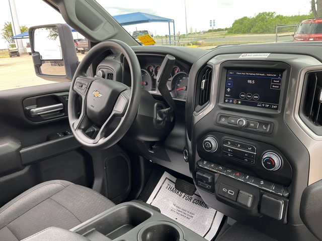 Used 2025 Chevrolet Silverado 2500 Custom w/ Custom Value Package AWD/4WD image 21