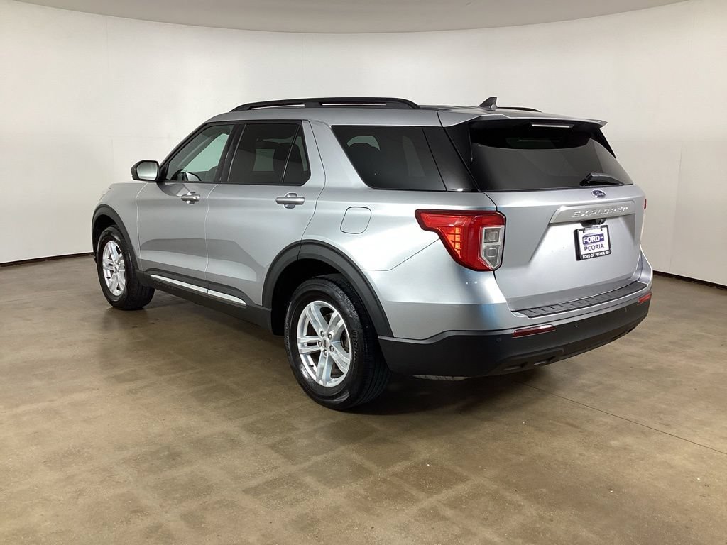 Certified 2022 Ford Explorer XLT AWD/4WD image 9