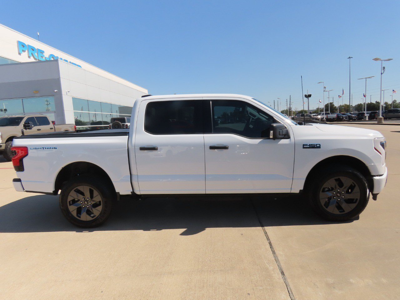 Certified 2024 Ford F150 Lightning XLT w/ Max Trailer Tow Package AWD/4WD image 11