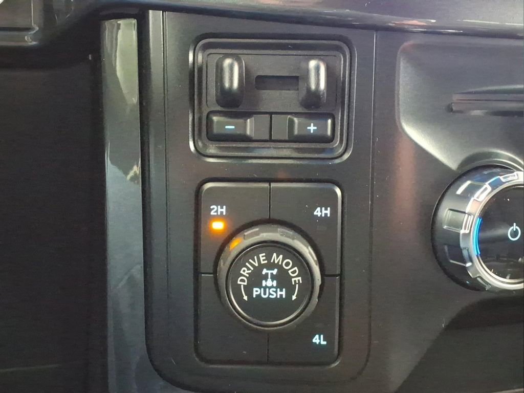 Certified 2022 Ford F150 XLT w/ Equipment Group 302A High AWD/4WD image 10