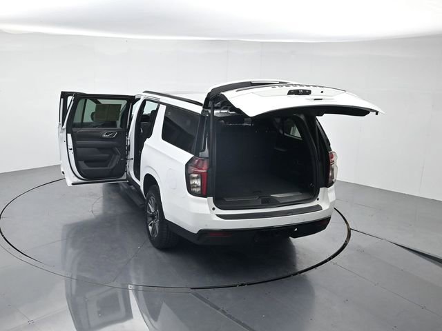 Used 2023 Chevrolet Suburban Z71 w/ Luxury Package image 48