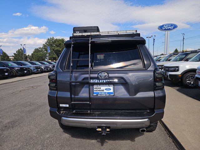 Used 2023 Toyota 4Runner TRD Off-Road Premium w/ Moonroof Package AWD/4WD image 4