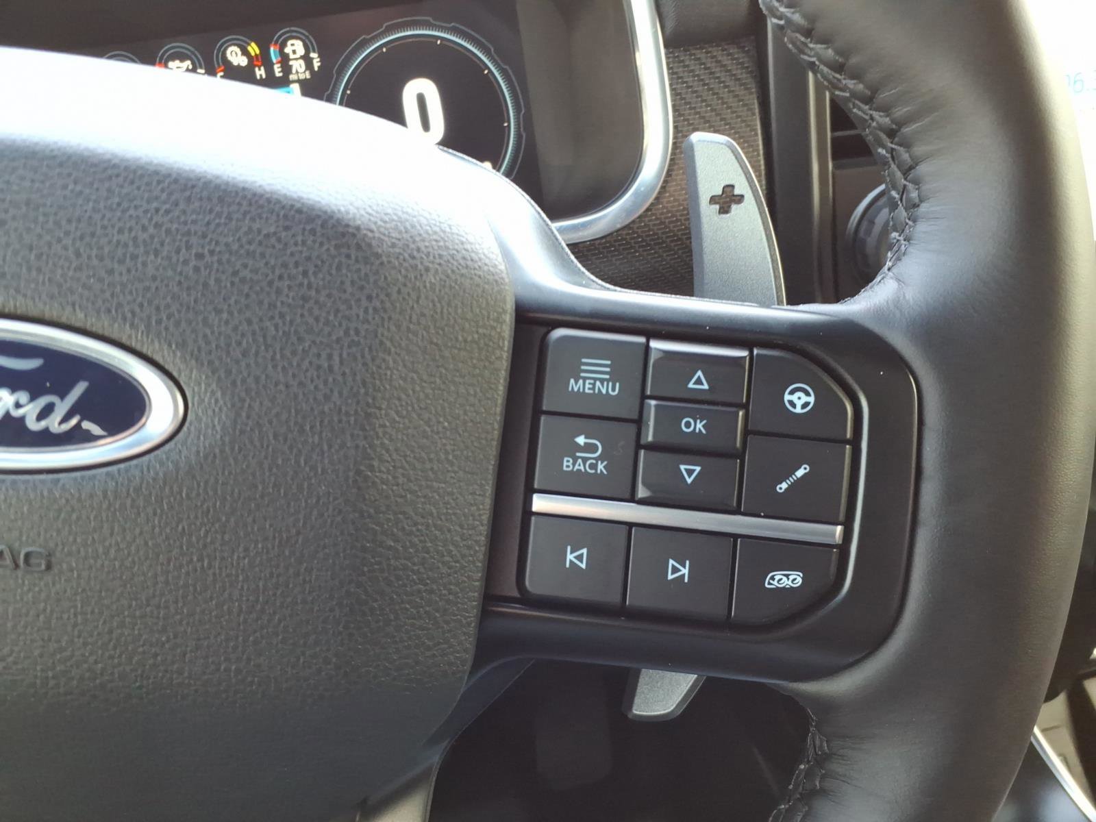 Certified 2023 Ford F150 Raptor w/ Raptor Carbon Fiber Package image 19