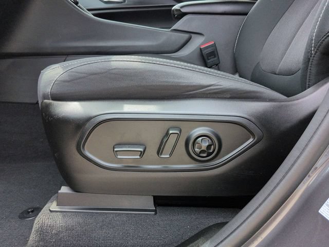 Used 2024 Jeep Grand Cherokee L Laredo RWD image 24