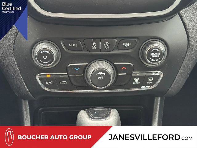 Used 2020 Jeep Cherokee Latitude Plus image 14