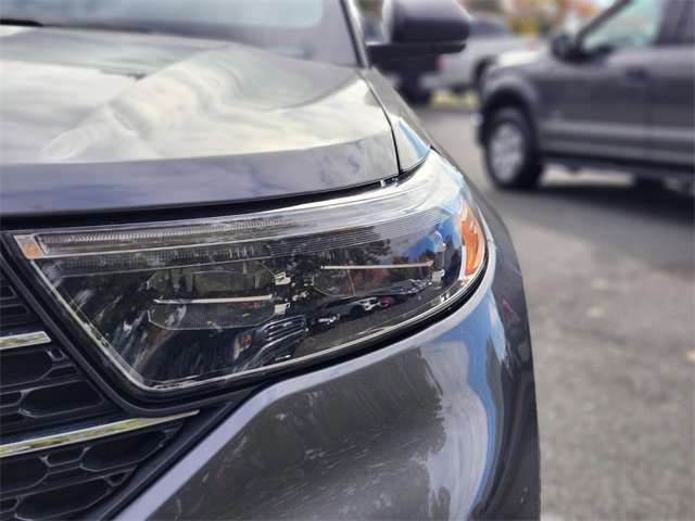 Certified 2022 Ford Explorer XLT w/ Equipment Group 202A image 10