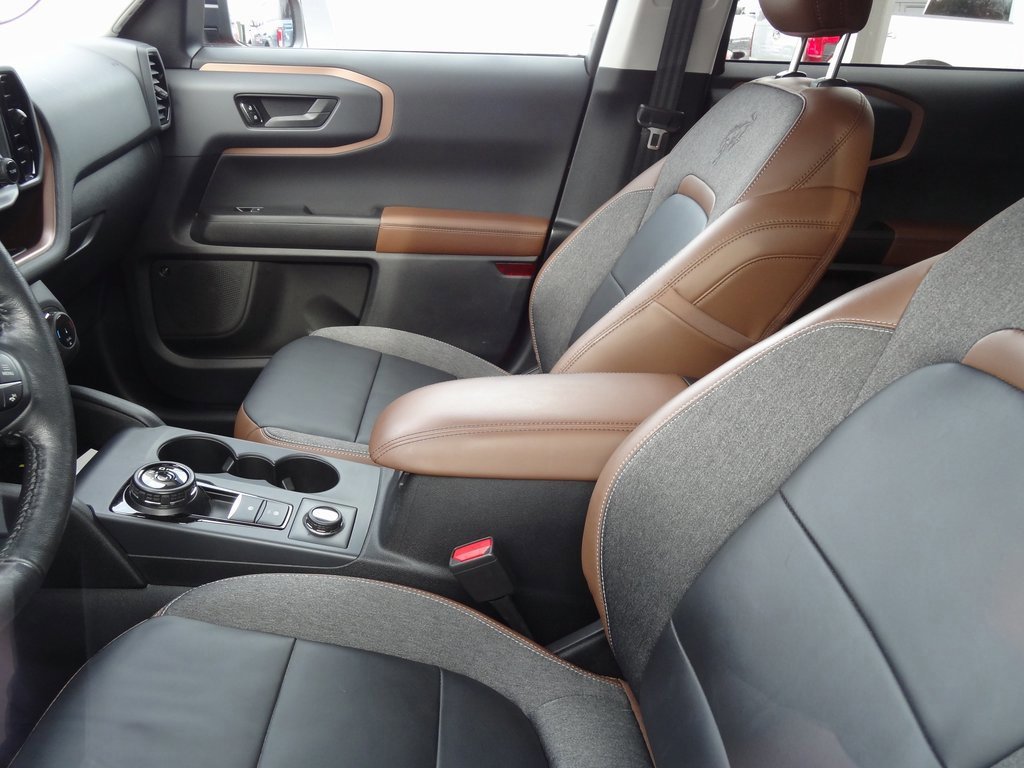 Certified 2022 Ford Bronco Sport Outer Banks w/ Tech Package image 7