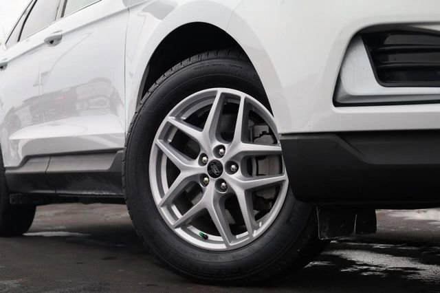 Certified 2024 Ford Edge SEL image 6