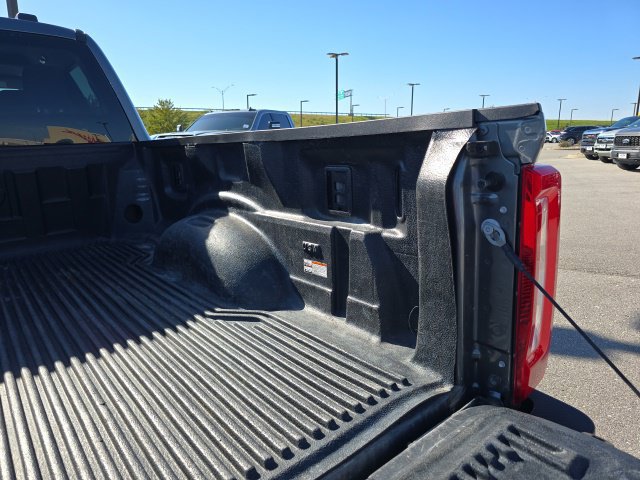 Certified 2025 Ford F250 XLT AWD/4WD image 18