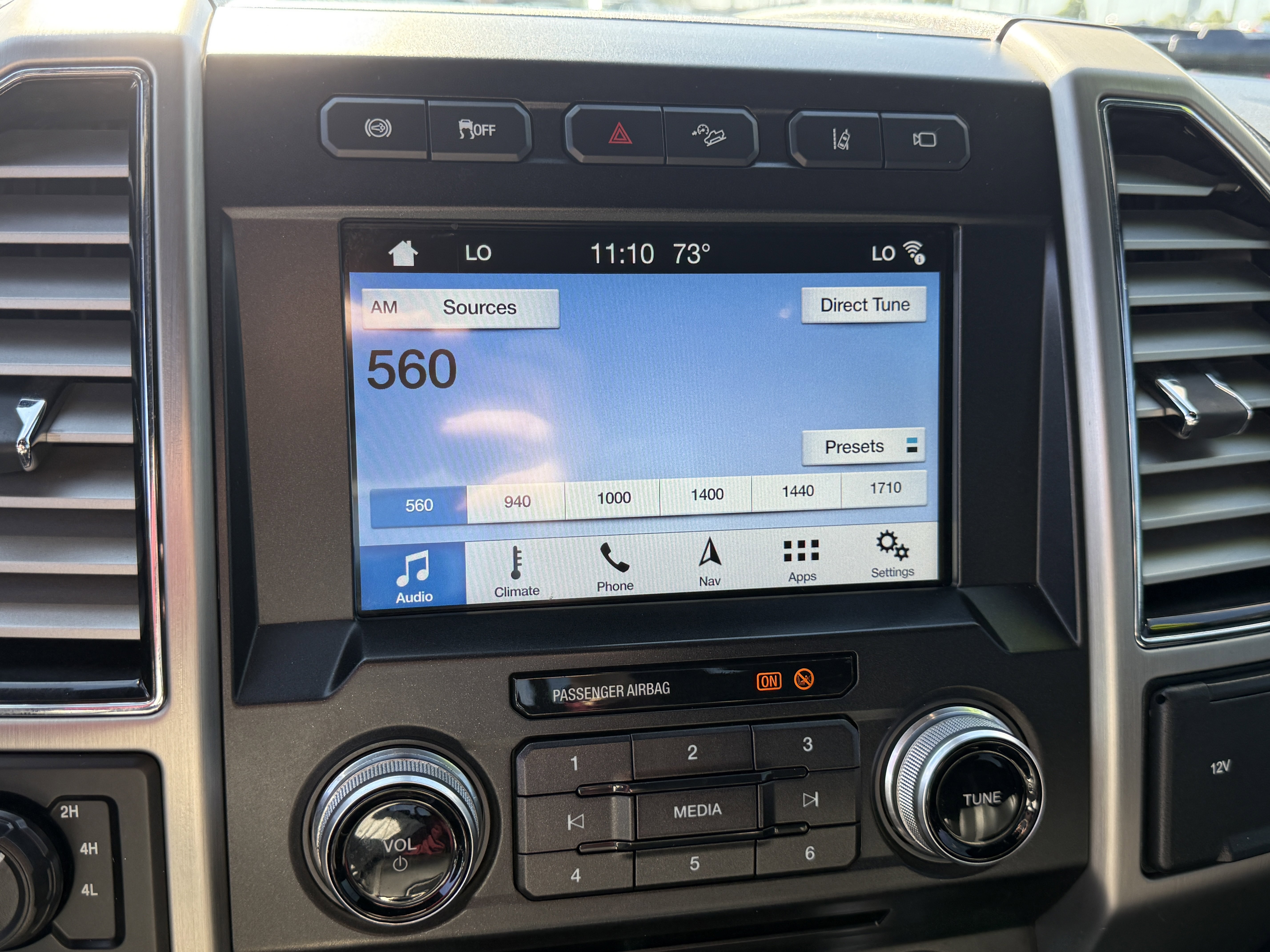 Certified 2018 Ford F250 Platinum w/ Platinum Ultimate Package image 19