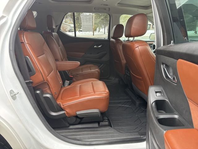 Used 2018 Chevrolet Traverse High Country AWD/4WD image 19