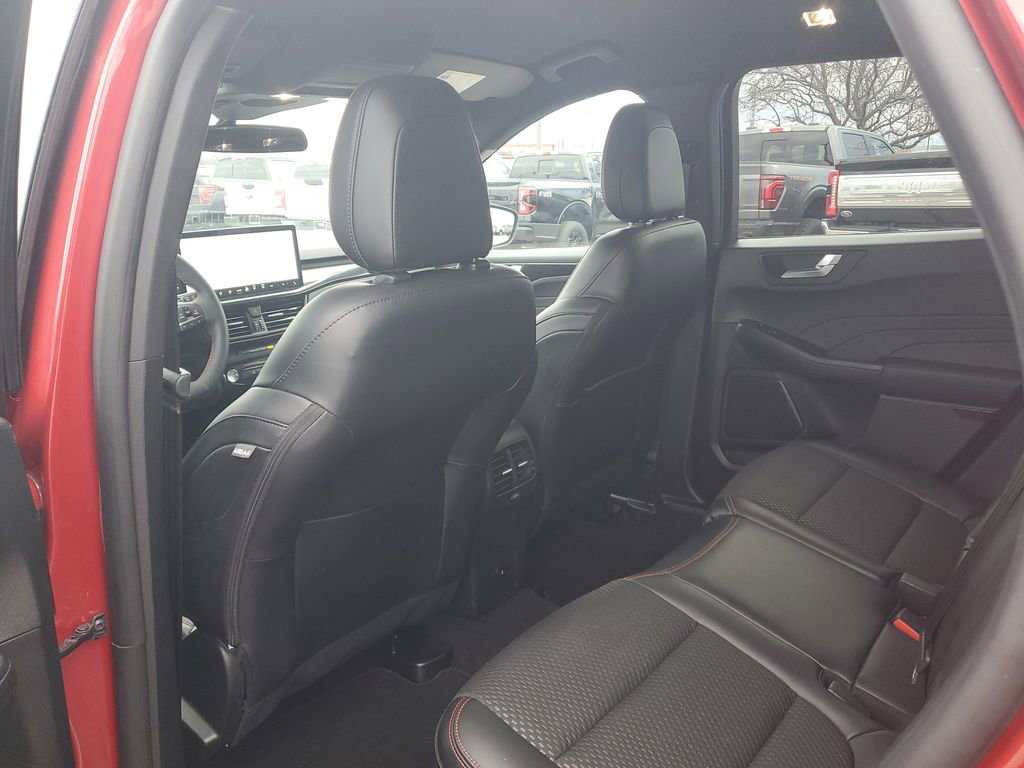 Certified 2023 Ford Escape ST-Line Select w/ Tech Pack #1 image 10