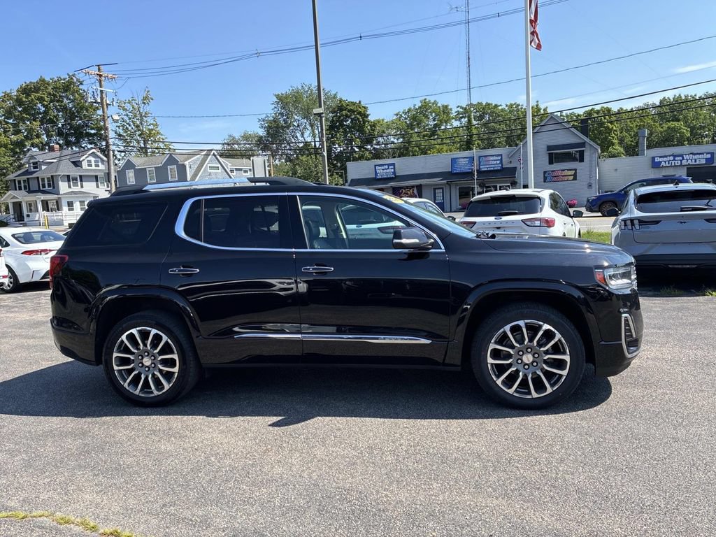 Used 2021 GMC Acadia Denali w/ Denali Ultimate Package AWD/4WD image 8