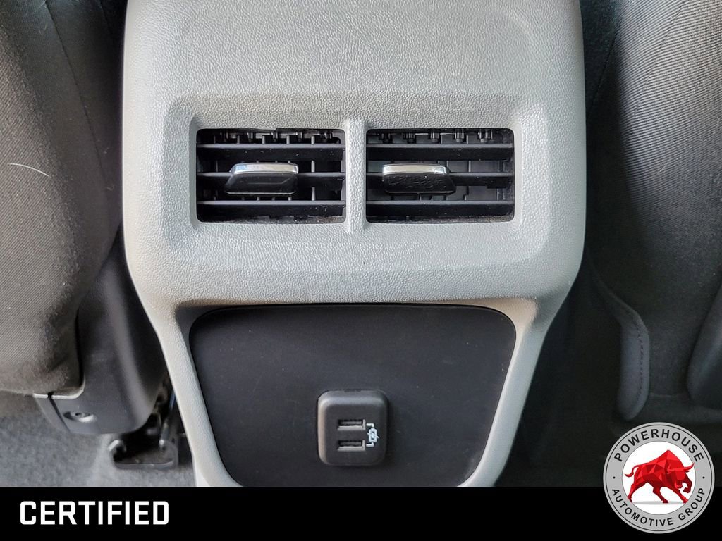 Used 2023 GMC Terrain SLE w/ Driver Convenience Package image 17