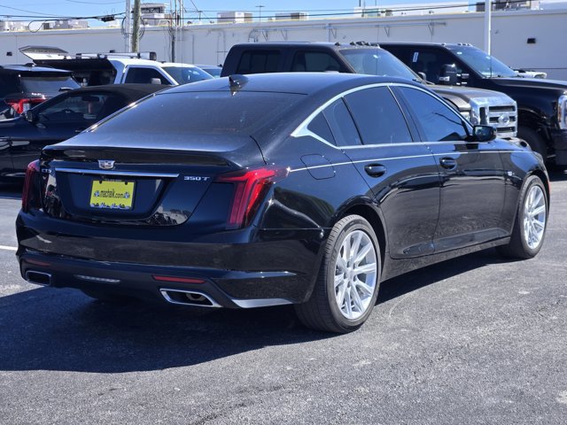 Used 2023 Cadillac CT5 Luxury image 2