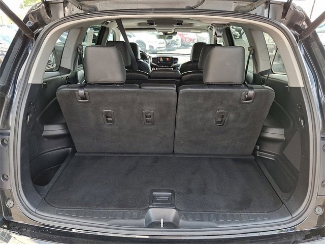 Used 2020 Honda Pilot Touring image 35