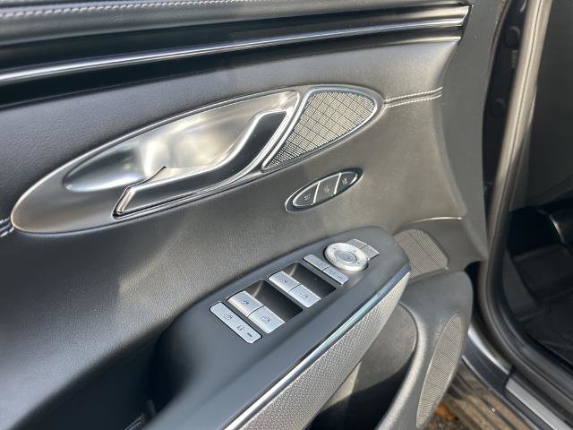 Used 2024 Genesis GV70 2.5T w/ Sport Prestige Package image 20