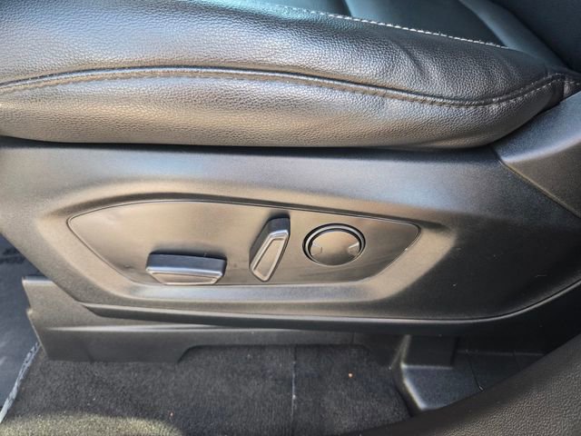 Certified 2021 Ford Explorer XLT w/ Equipment Group 202A image 13