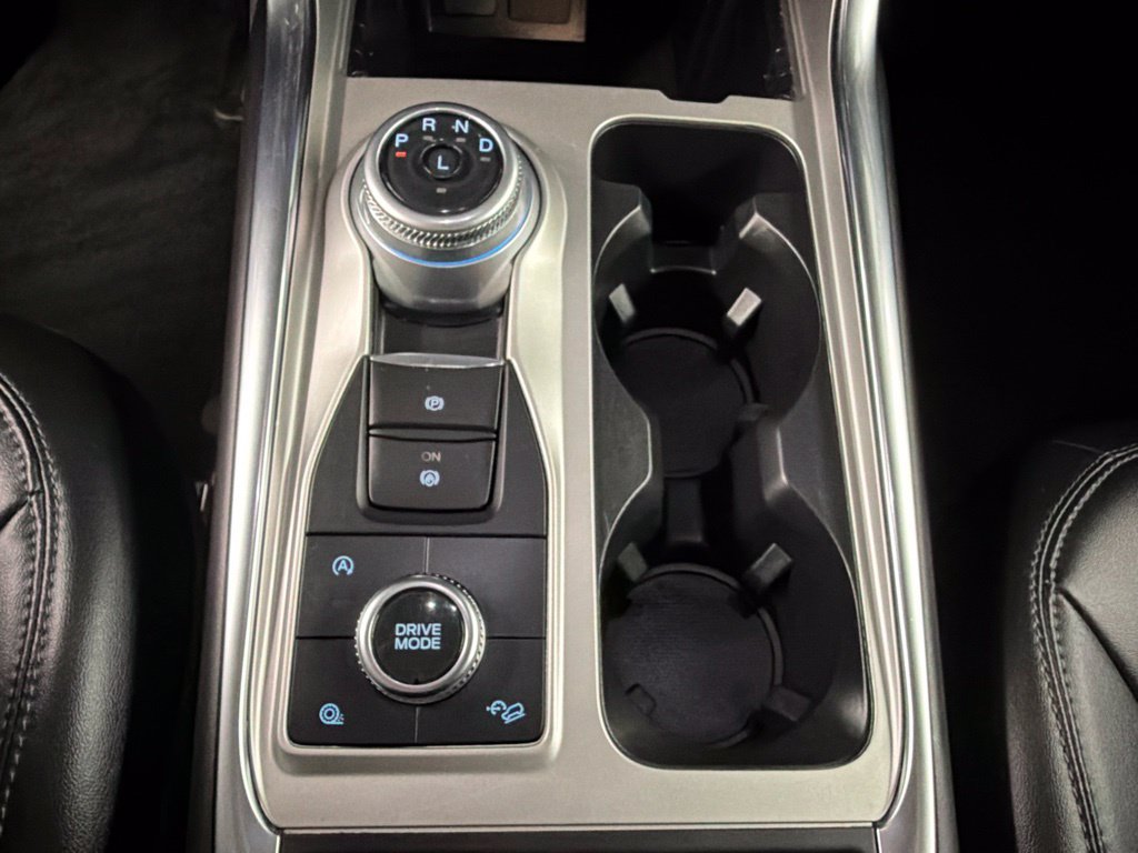 Certified 2023 Ford Explorer XLT w/ Equipment Group 202A AWD/4WD image 16