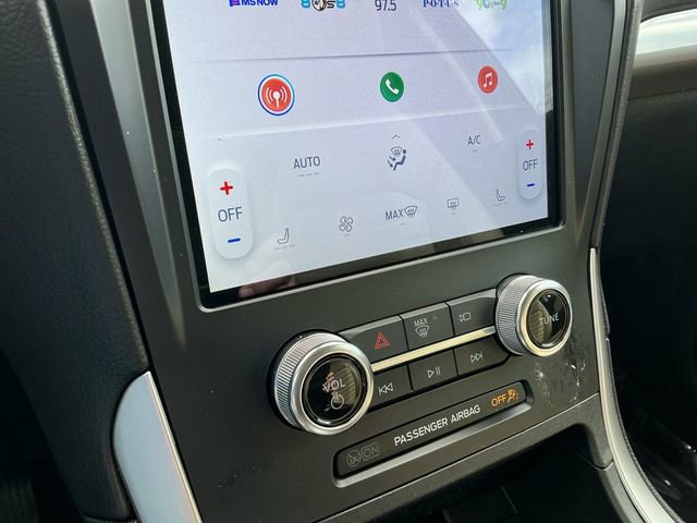 Certified 2024 Ford Edge SEL image 23