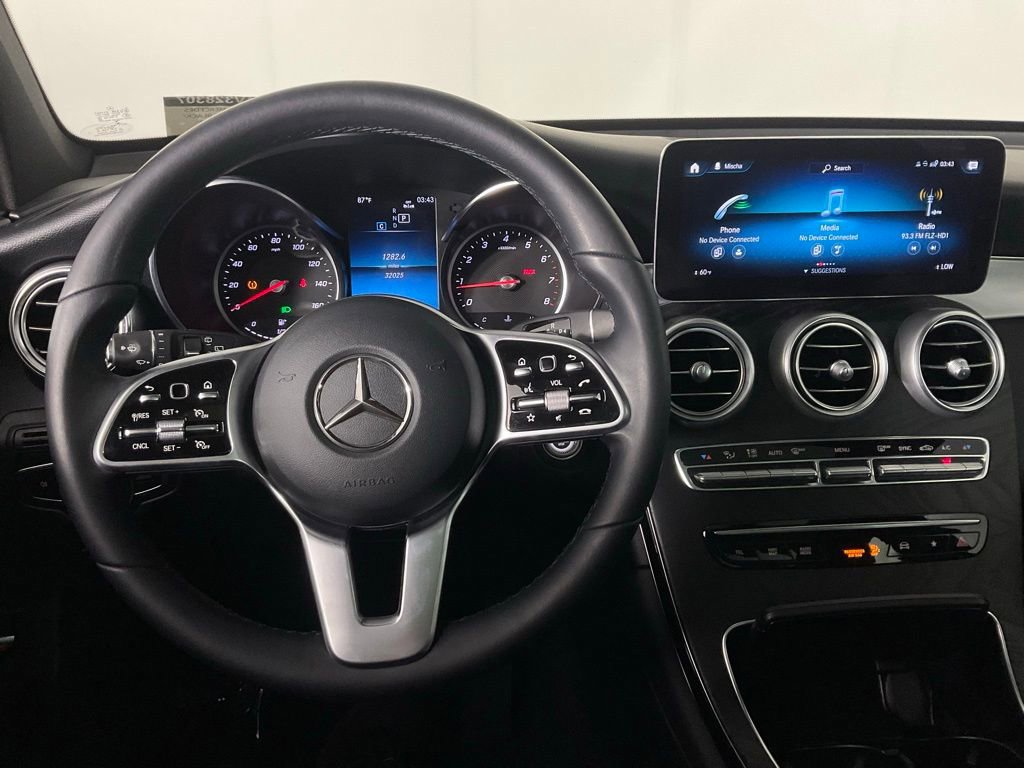 Used 2022 Mercedes-Benz GLC 300 image 17