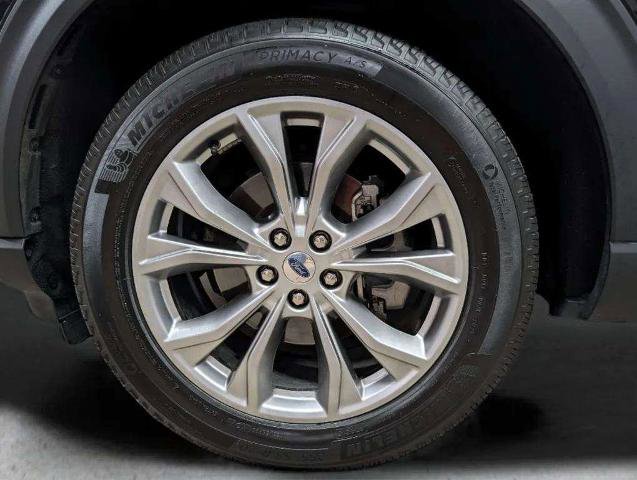 Certified 2022 Ford Explorer XLT w/ Equipment Group 202A image 34