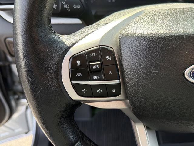 Certified 2022 Ford Explorer XLT w/ Equipment Group 202A image 25
