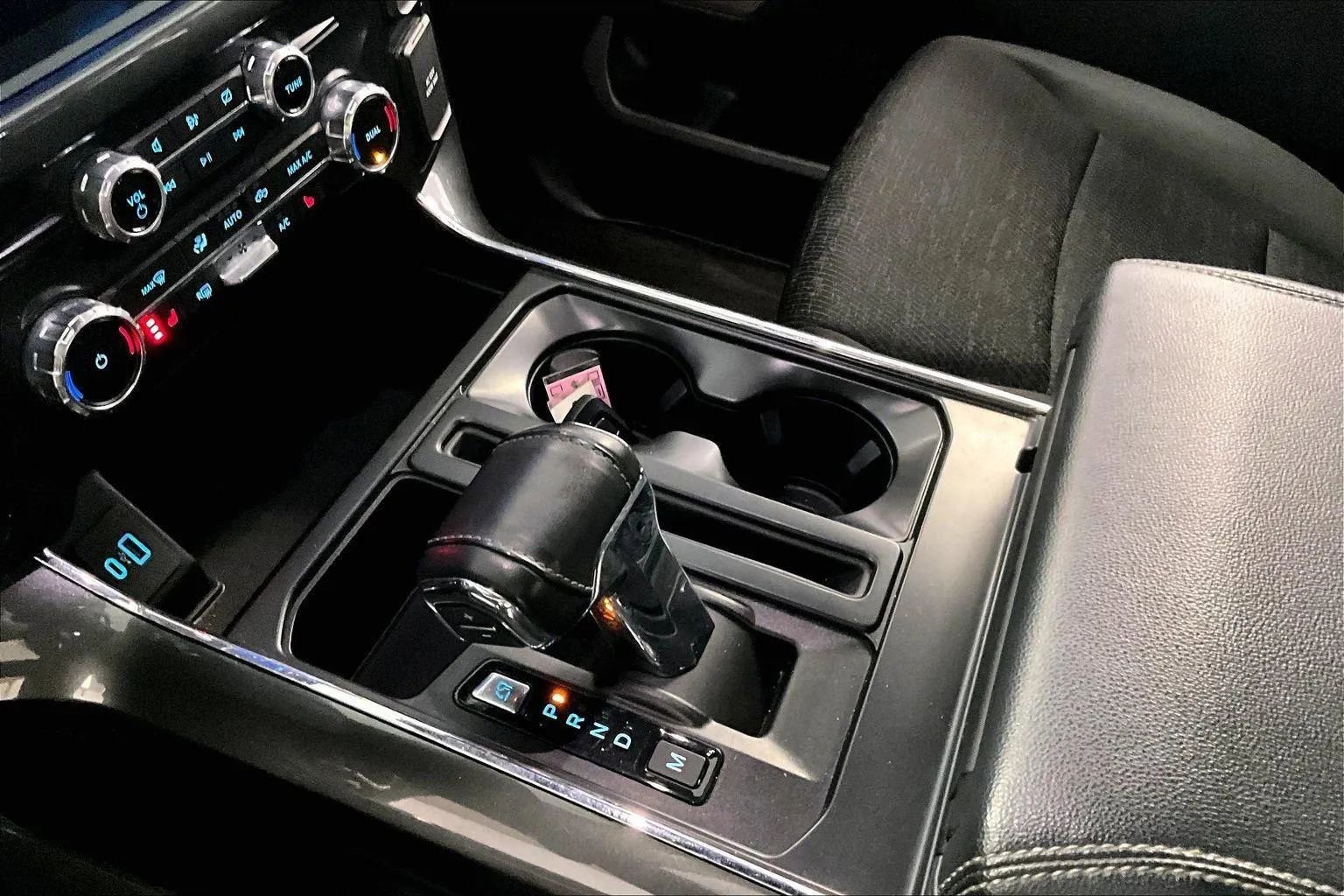 Certified 2022 Ford F150 XLT w/ Equipment Group 302A High image 16