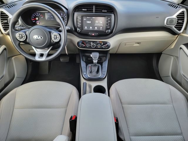 Used 2020 Kia Soul LX image 25