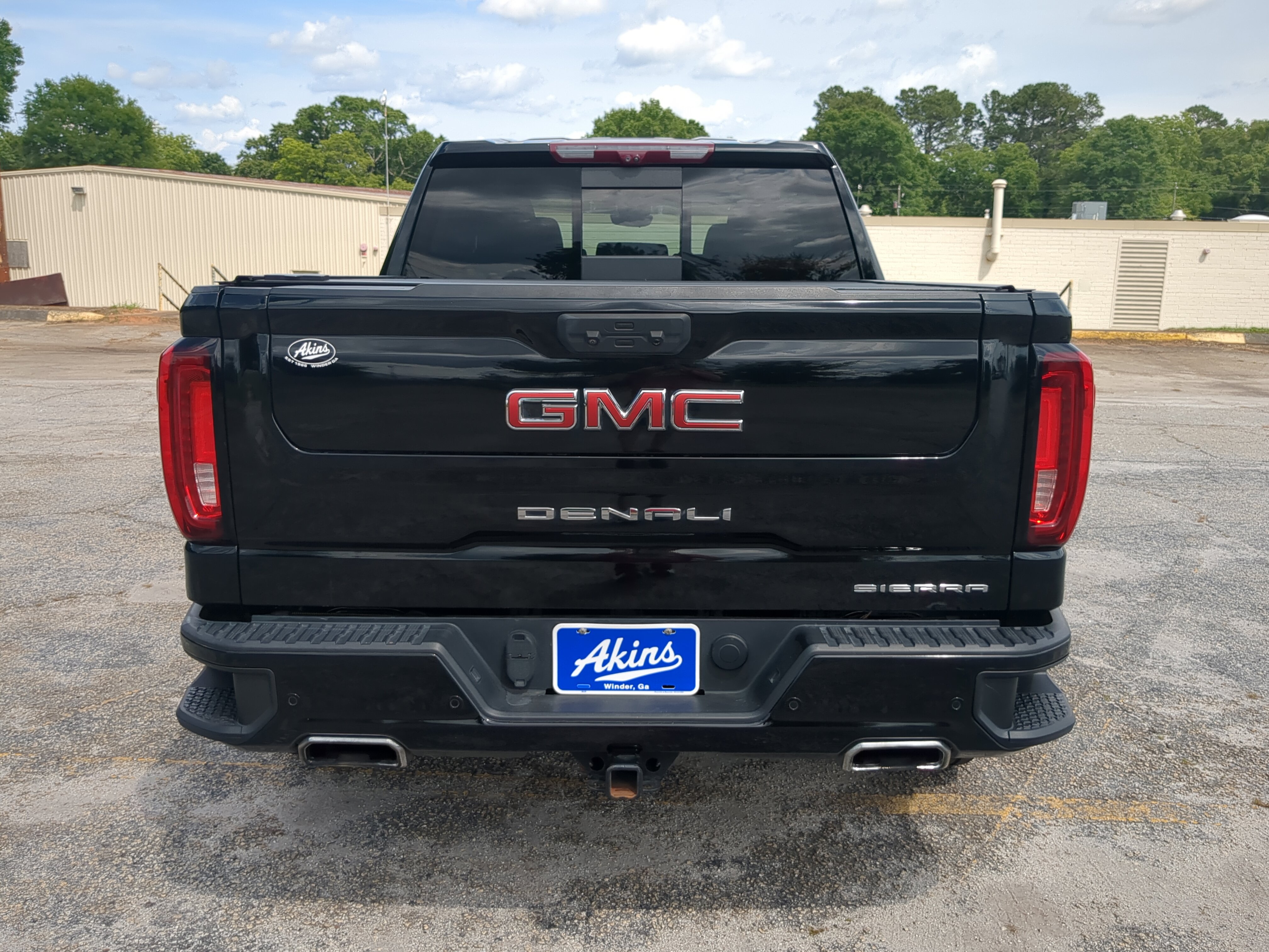 Used 2022 GMC Sierra 1500 Denali w/ Denali Reserve Package AWD/4WD image 4