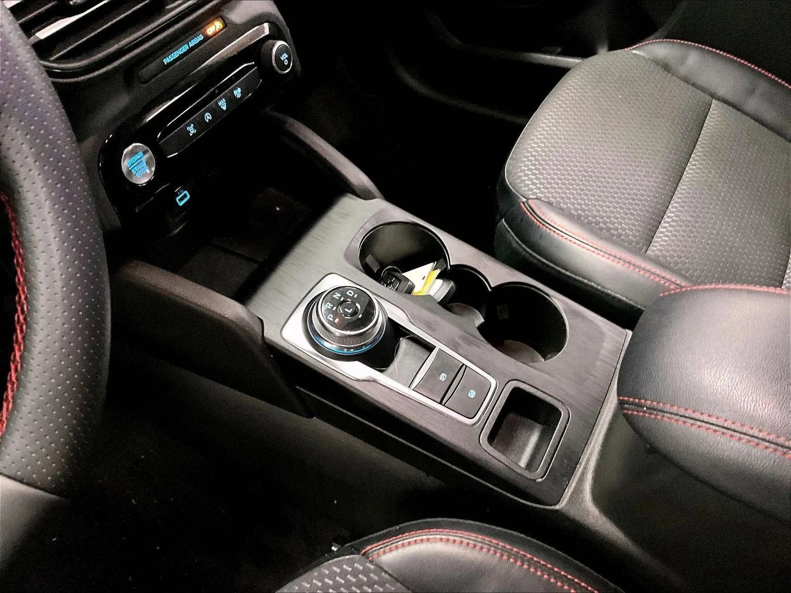 Certified 2023 Ford Escape ST-Line w/ Tech Pack #1 image 16