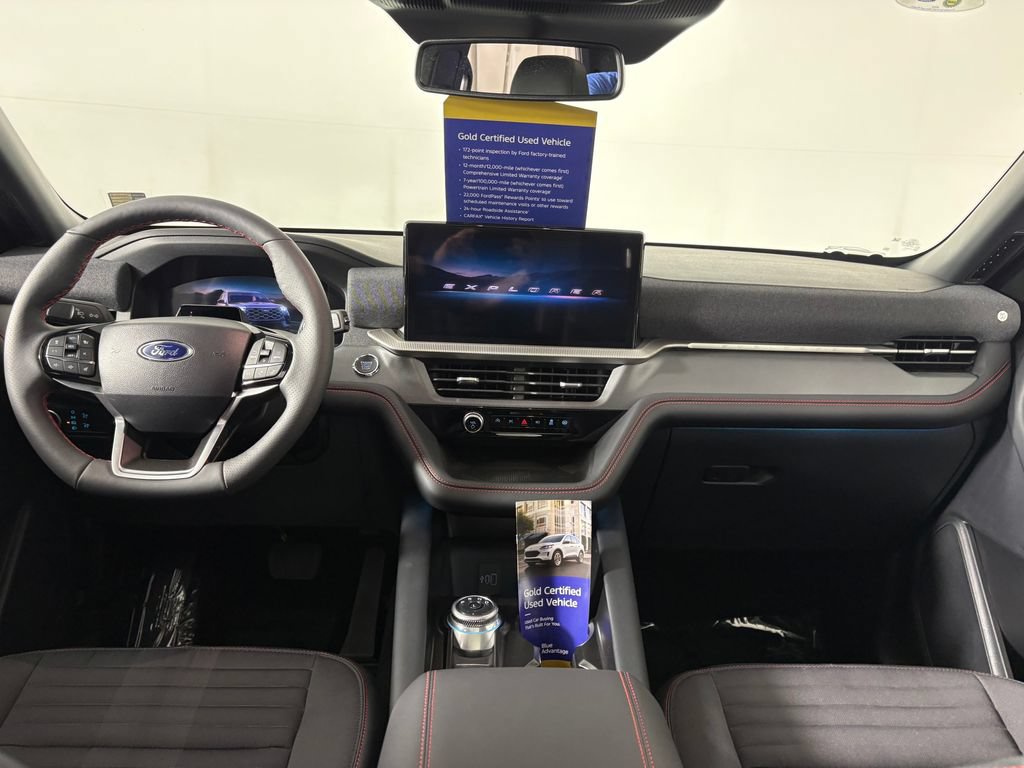 Certified 2026 Ford Explorer ST-Line w/ ST-Line Street Pack AWD/4WD image 27