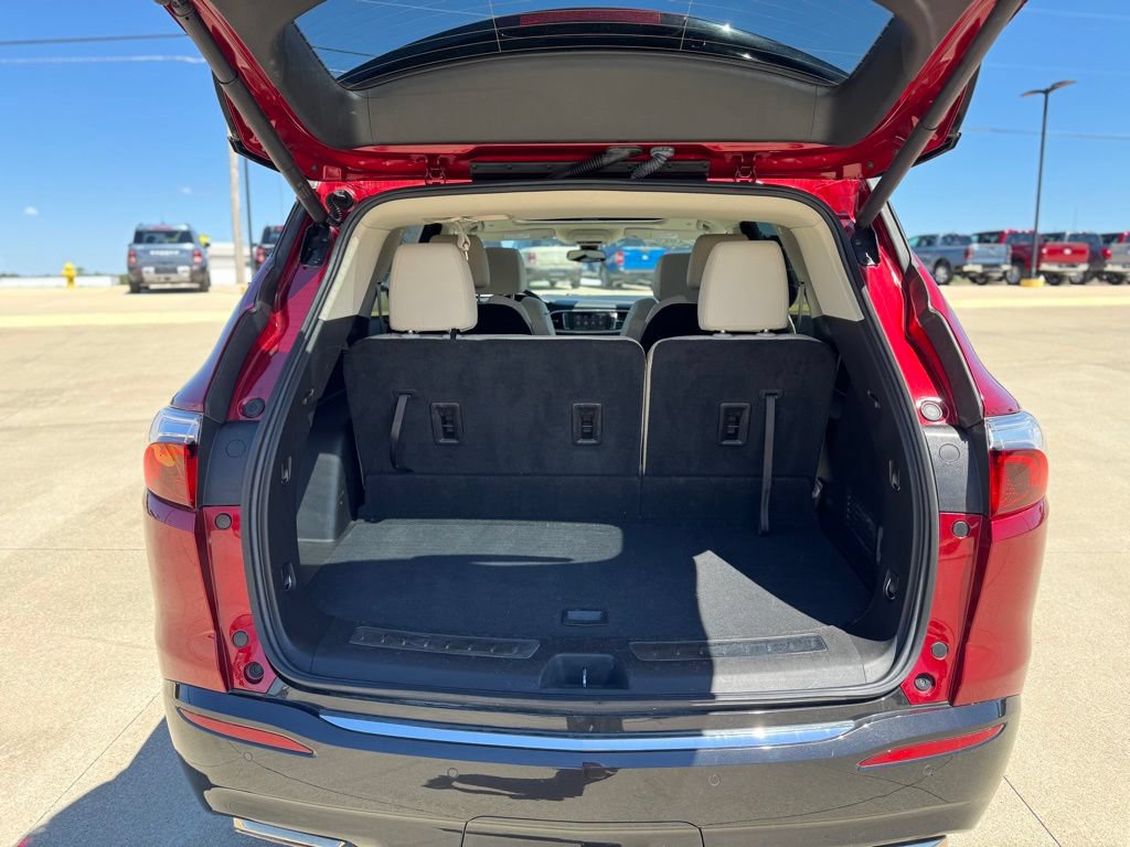 Used 2023 Buick Enclave Essence w/ Experience Buick Package AWD/4WD image 43