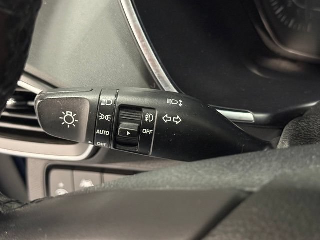 Used 2019 Hyundai Santa Fe FWD image 21
