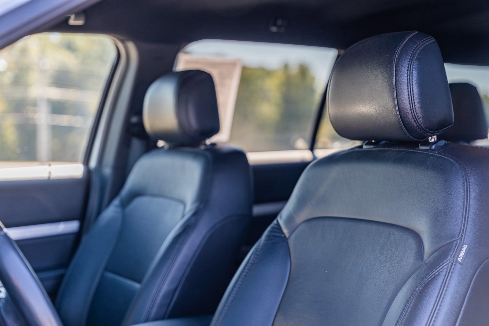 Certified 2017 Ford Explorer XLT w/ Equipment Group 202A image 21