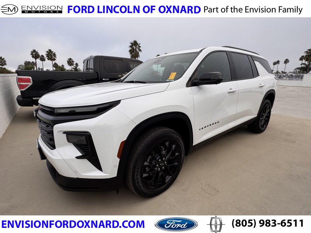 Used 2024 Chevrolet Traverse LT w/ Enhanced Driving Package