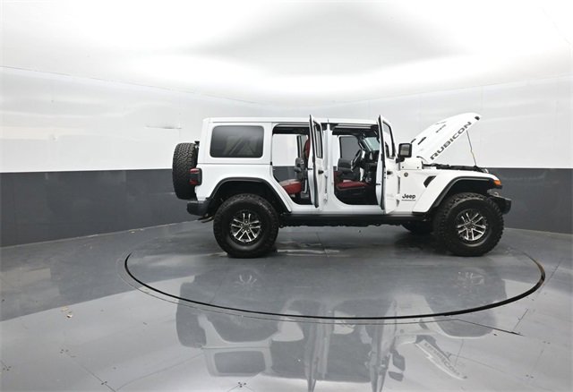 Used 2024 Jeep Wrangler Unlimited Rubicon 392 image 33