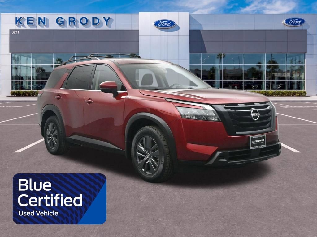 Used 2023 Nissan Pathfinder SV w/ SV Premium Package