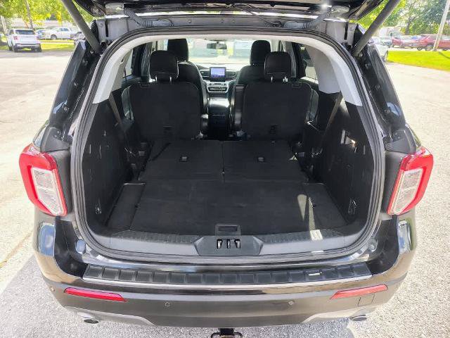 Certified 2021 Ford Explorer XLT w/ Equipment Group 202A AWD/4WD image 26