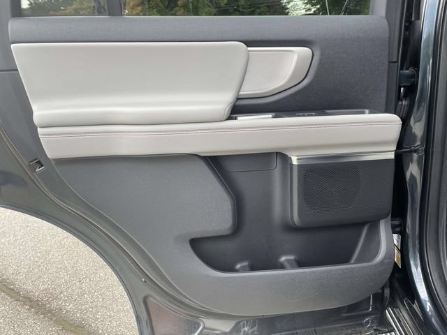 Certified 2025 Ford Expedition Active AWD/4WD image 14