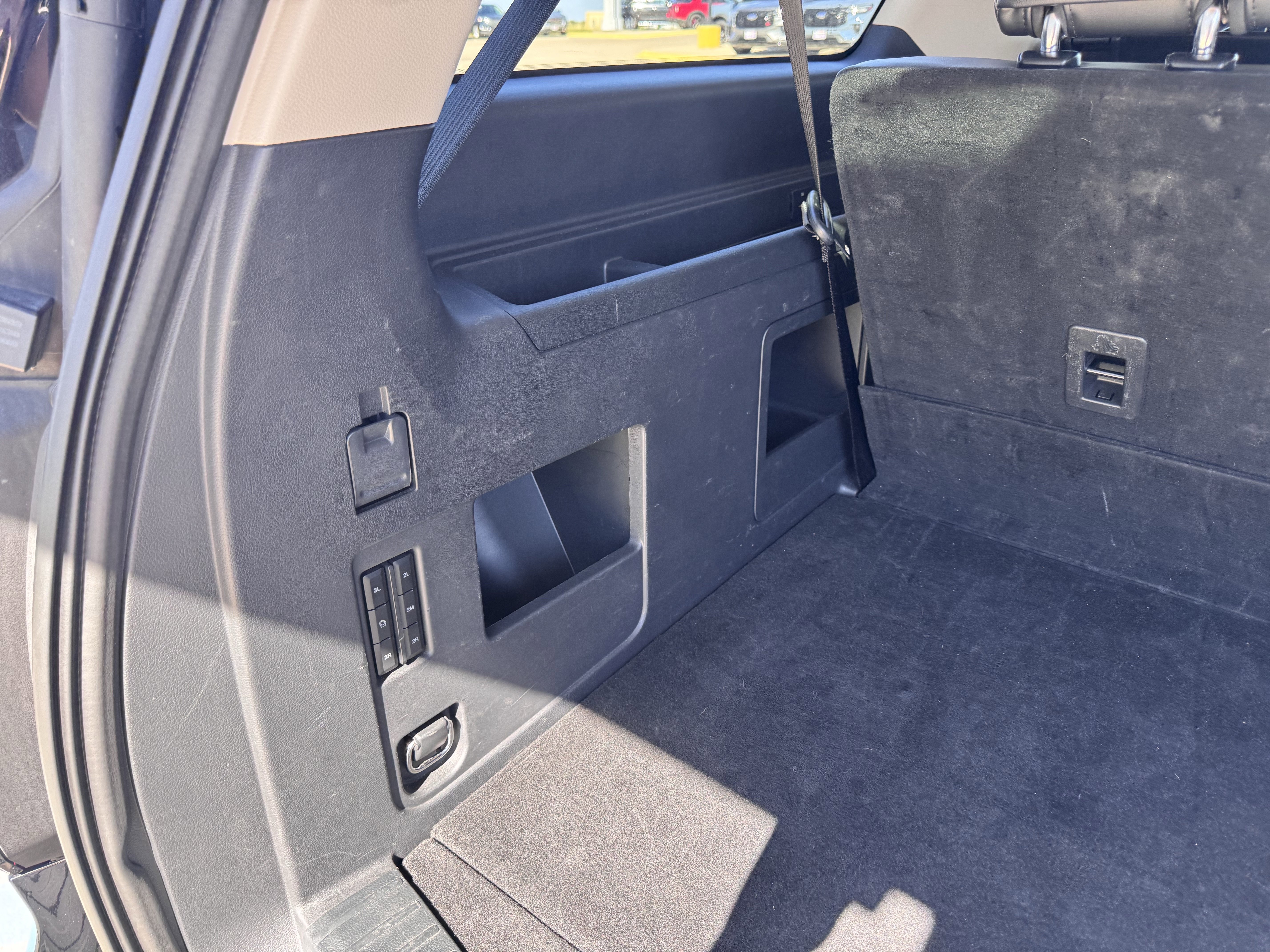 Certified 2024 Ford Expedition Max XLT image 38