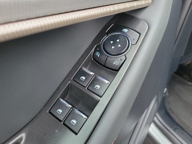 Certified 2025 Ford Explorer Active AWD/4WD image 12