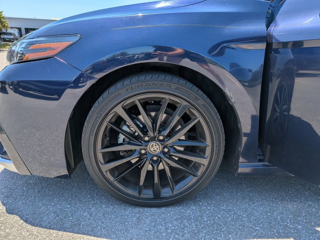 Used 2022 Toyota Camry XSE FWD image 34
