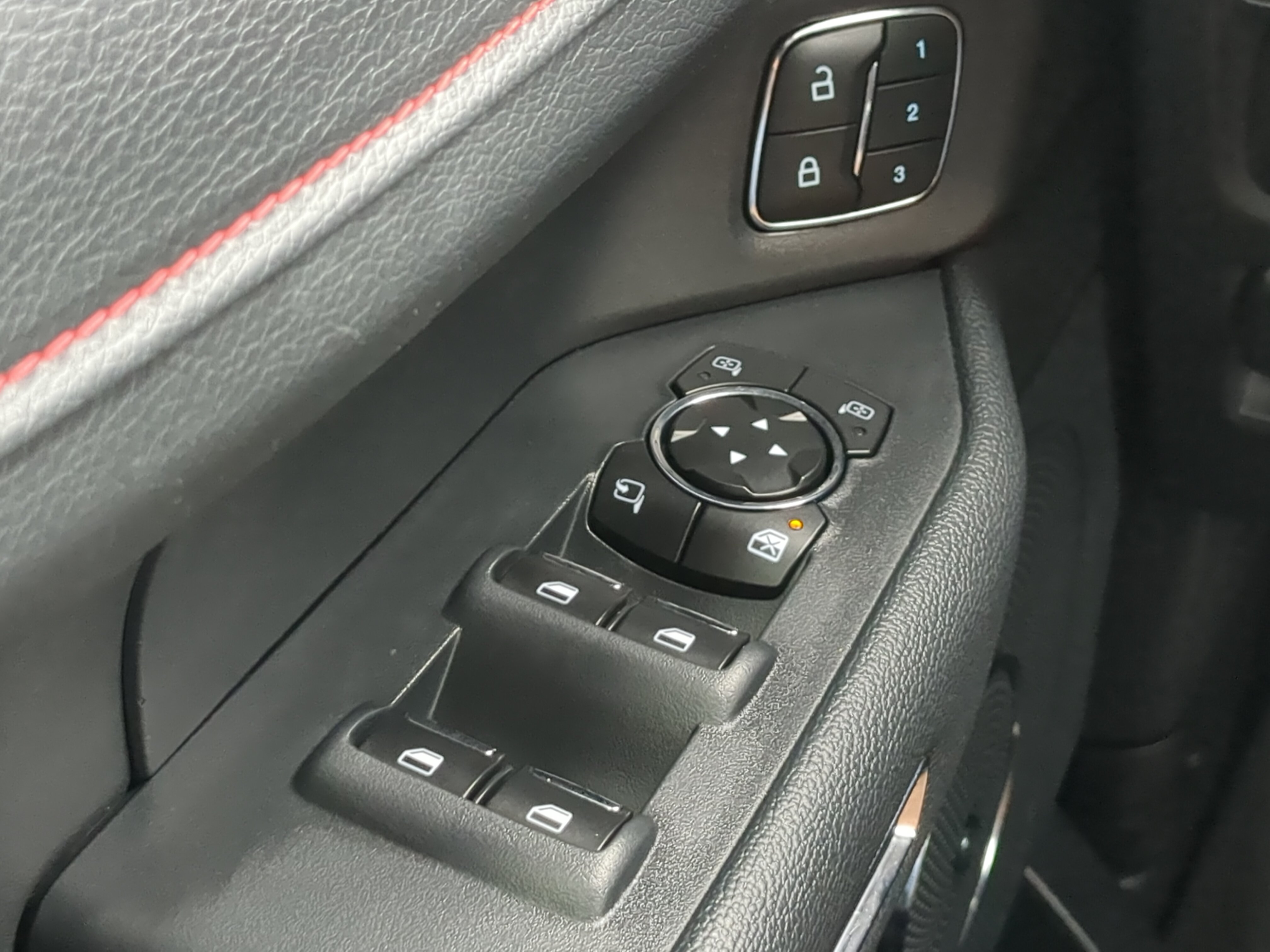 Certified 2022 Ford Expedition Limited AWD/4WD image 23