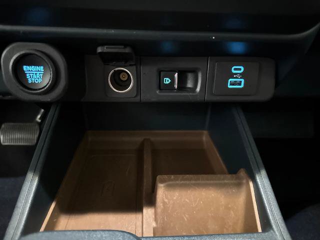Certified 2022 Ford Maverick Lariat w/ Lariat Luxury Package FWD image 28