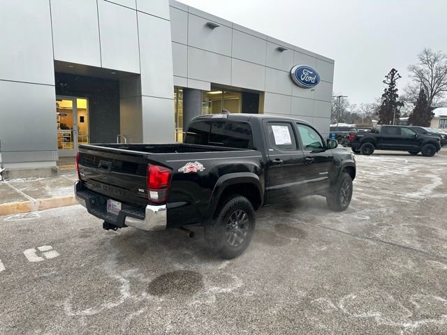 Used 2022 Toyota Tacoma SR5 image 13