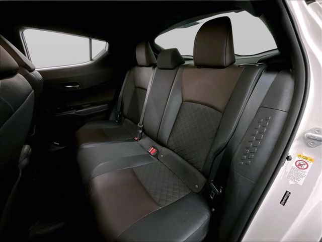 Used 2019 Toyota C-HR FWD image 25
