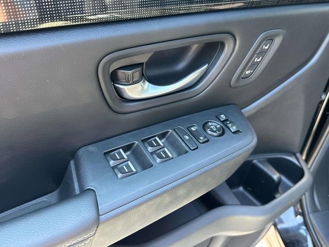 Used 2024 Honda Pilot Elite image 19
